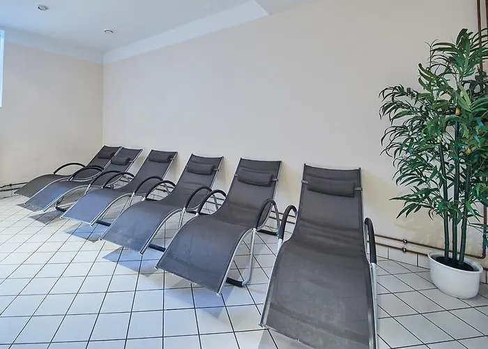 Diamond * Σάαλμπαχ-Χίντεργκλεμ